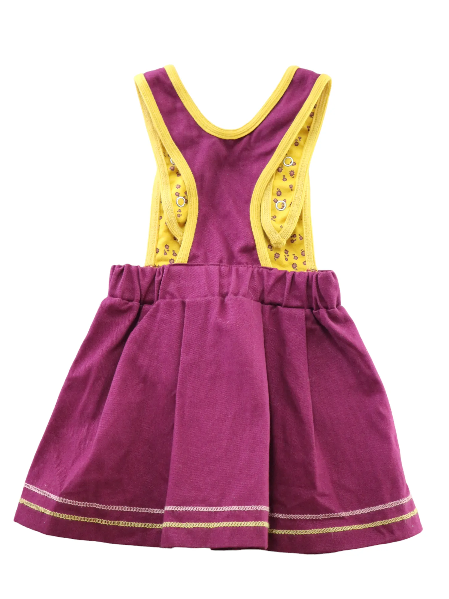 Alba Pinafore, 1