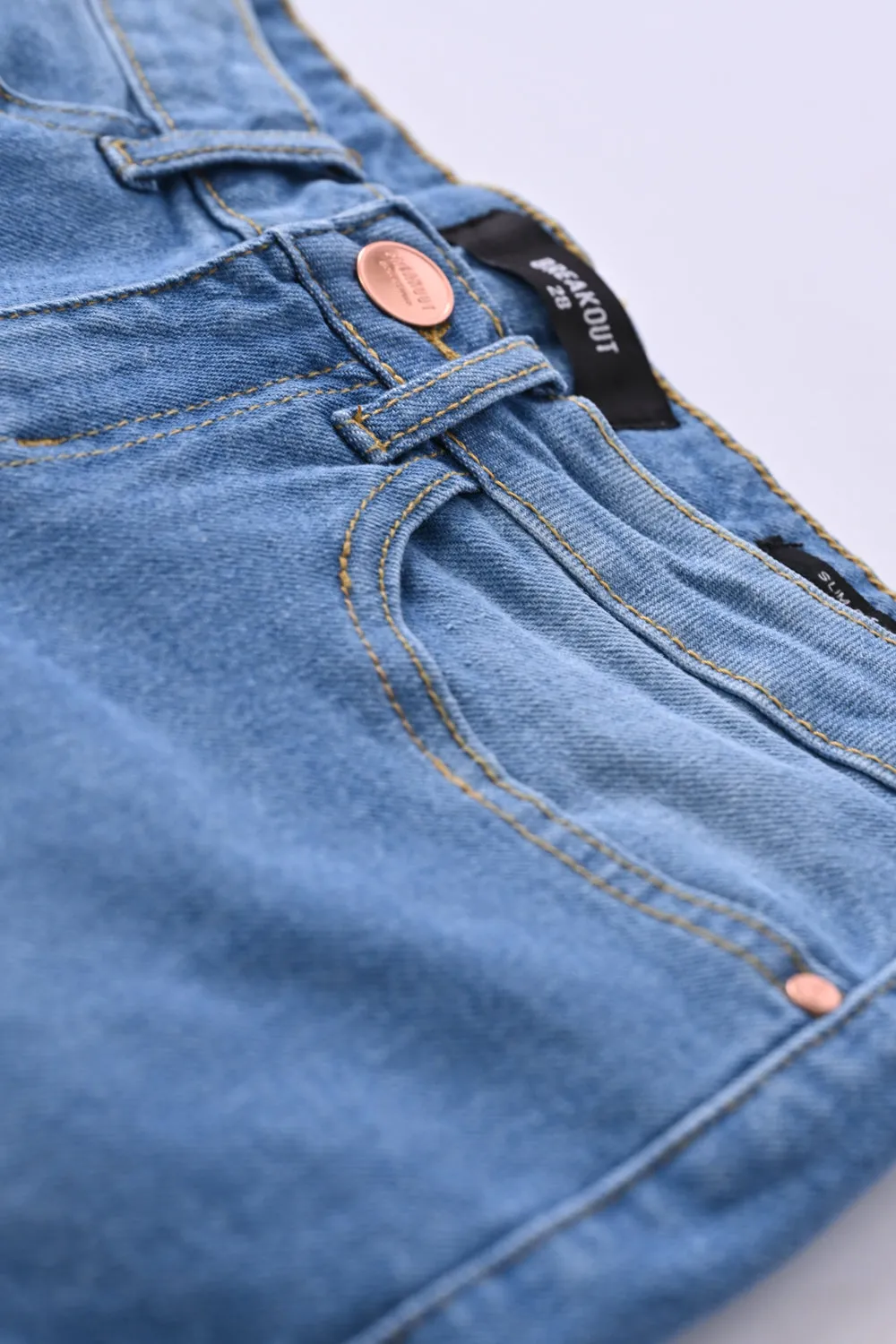 BASIC SLIM FIT JEANS