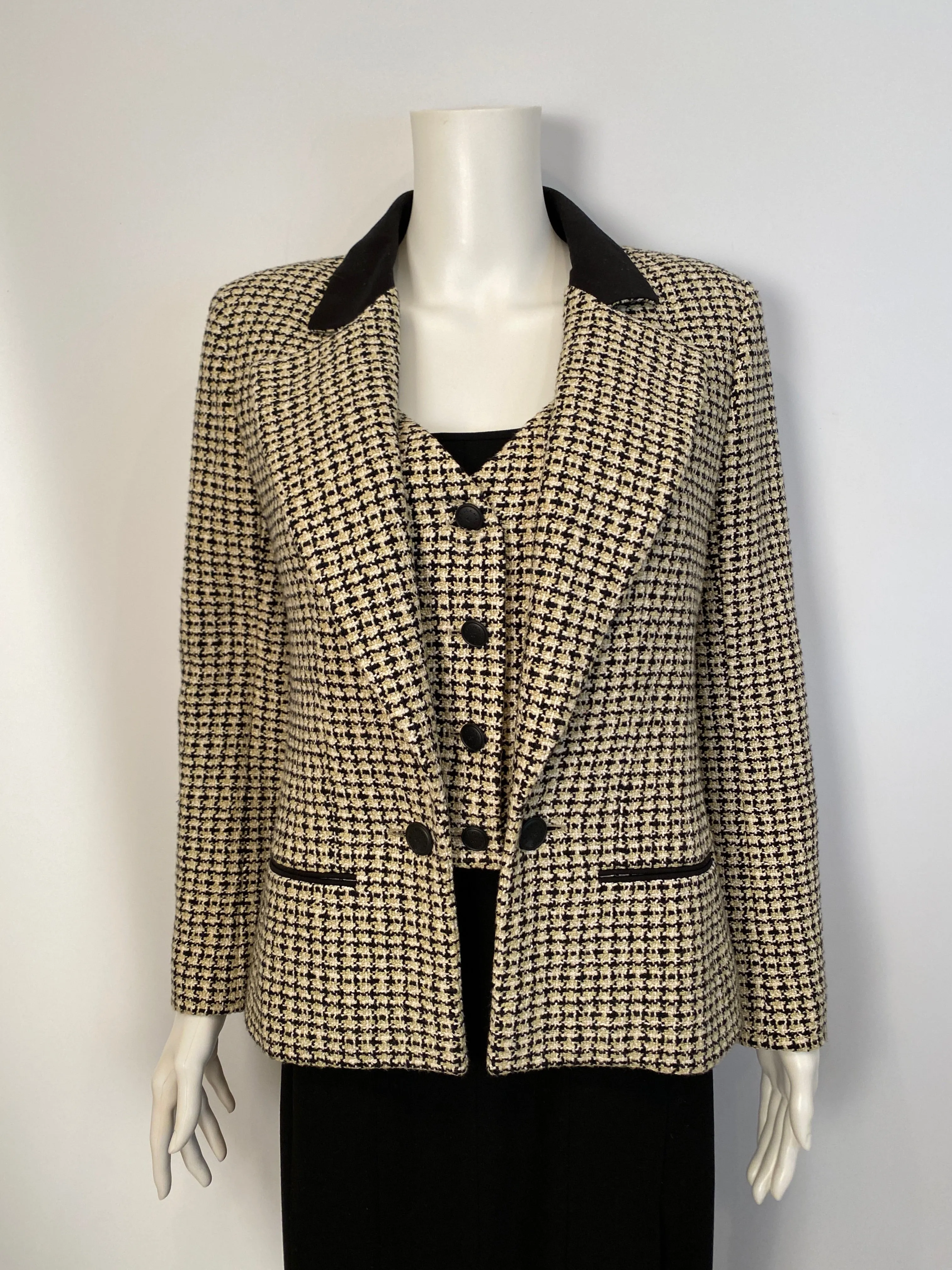 Chanel 02P, 2002 Spring pastel olive green Black Beige Tweed Vest attached jacket Blazer FR 36