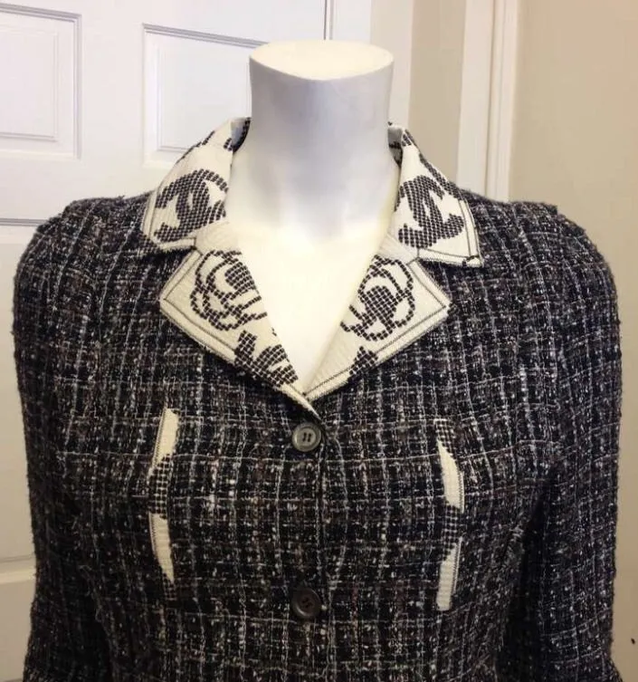 Chanel 2006 Spring, 06P Cotton tweed brown black white Blazer camellia jacket US 10/12