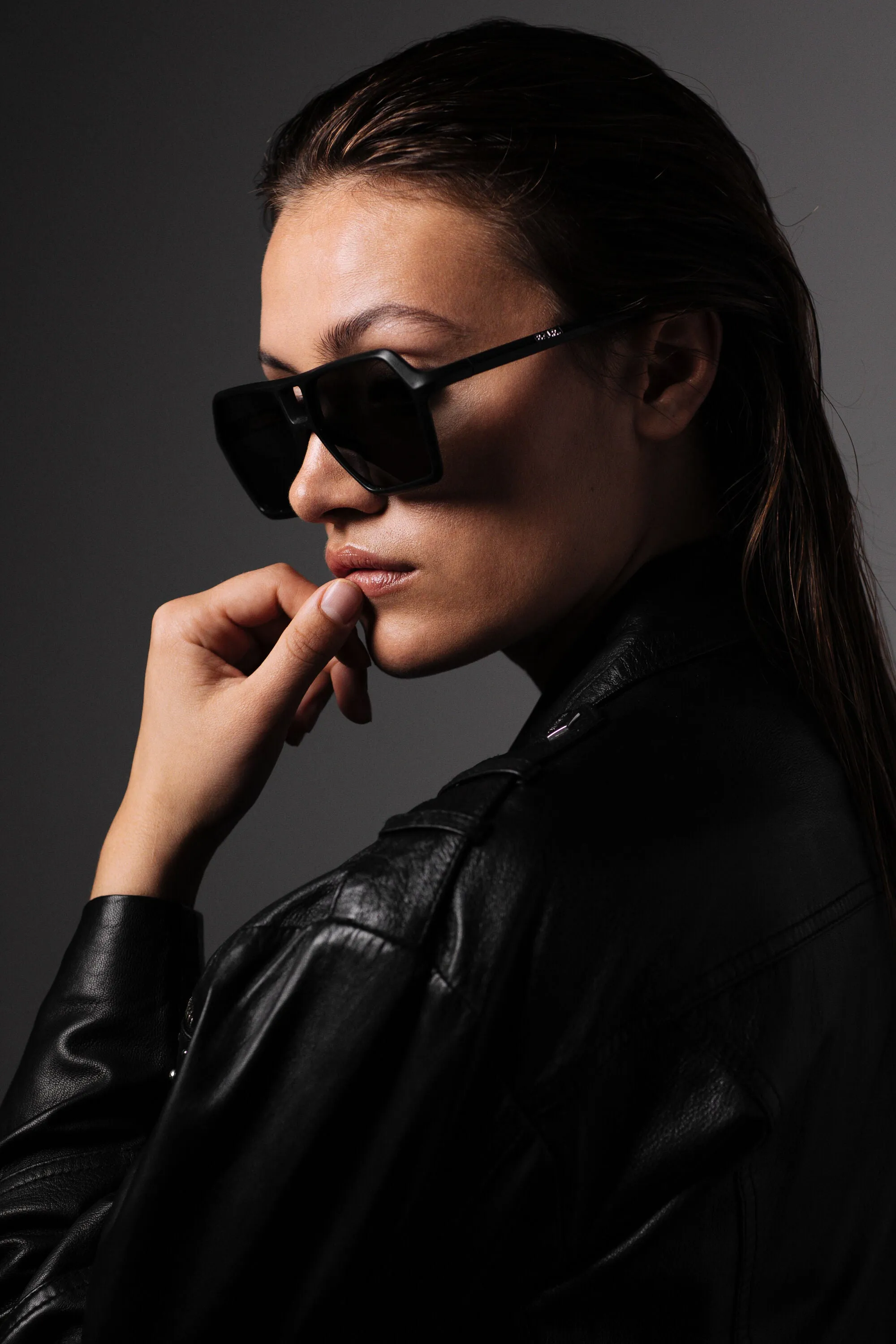 Classic Aviator Hexagon Sunglasses Black/Smoke Grey