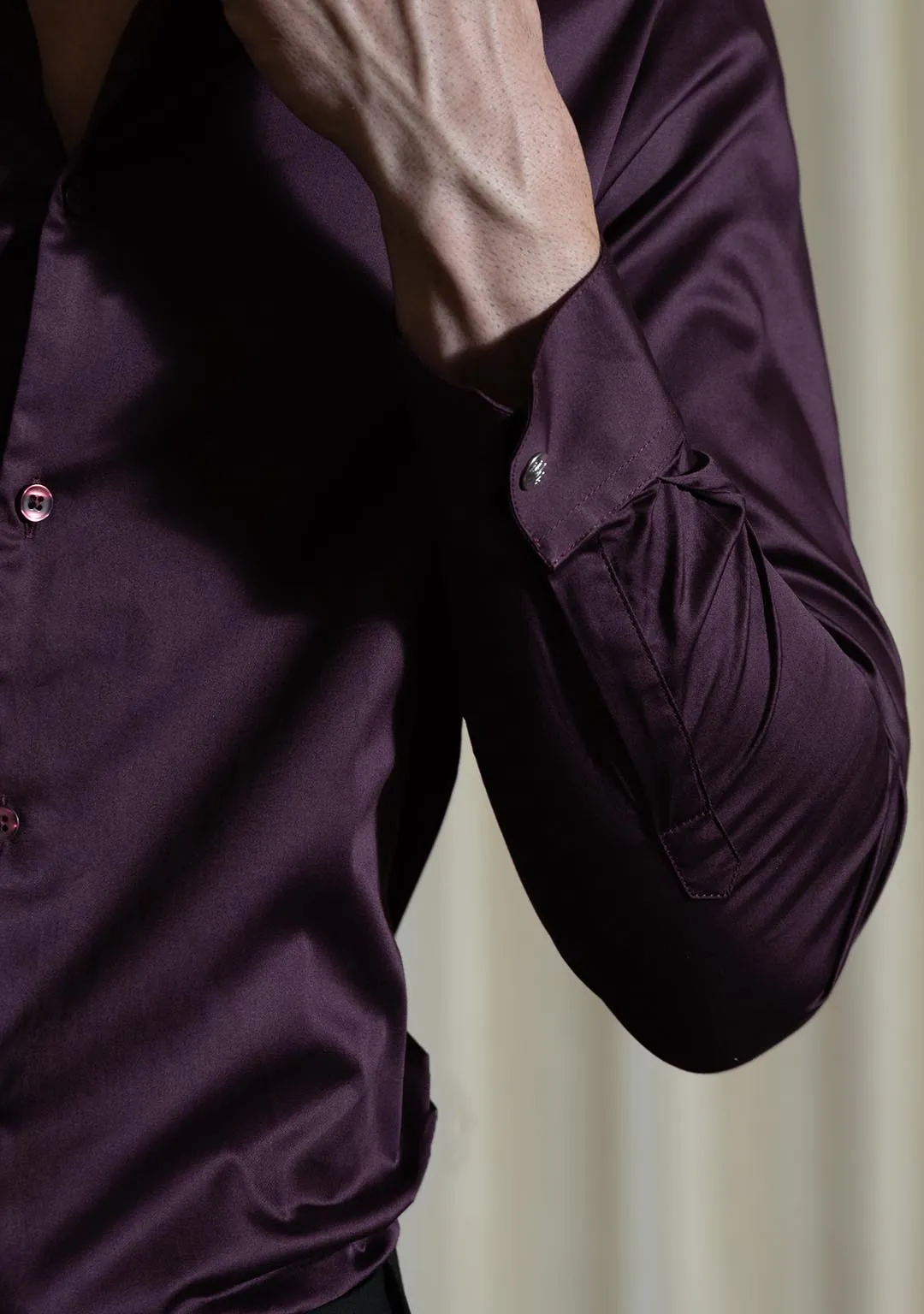 Classic Shirt in Italian Plum