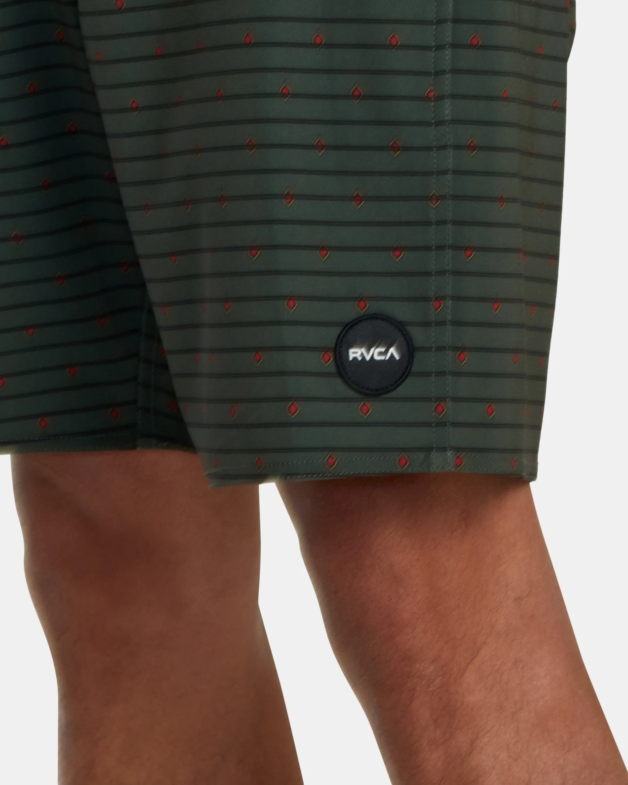 Curren 18 Boardshorts - Olive Dits