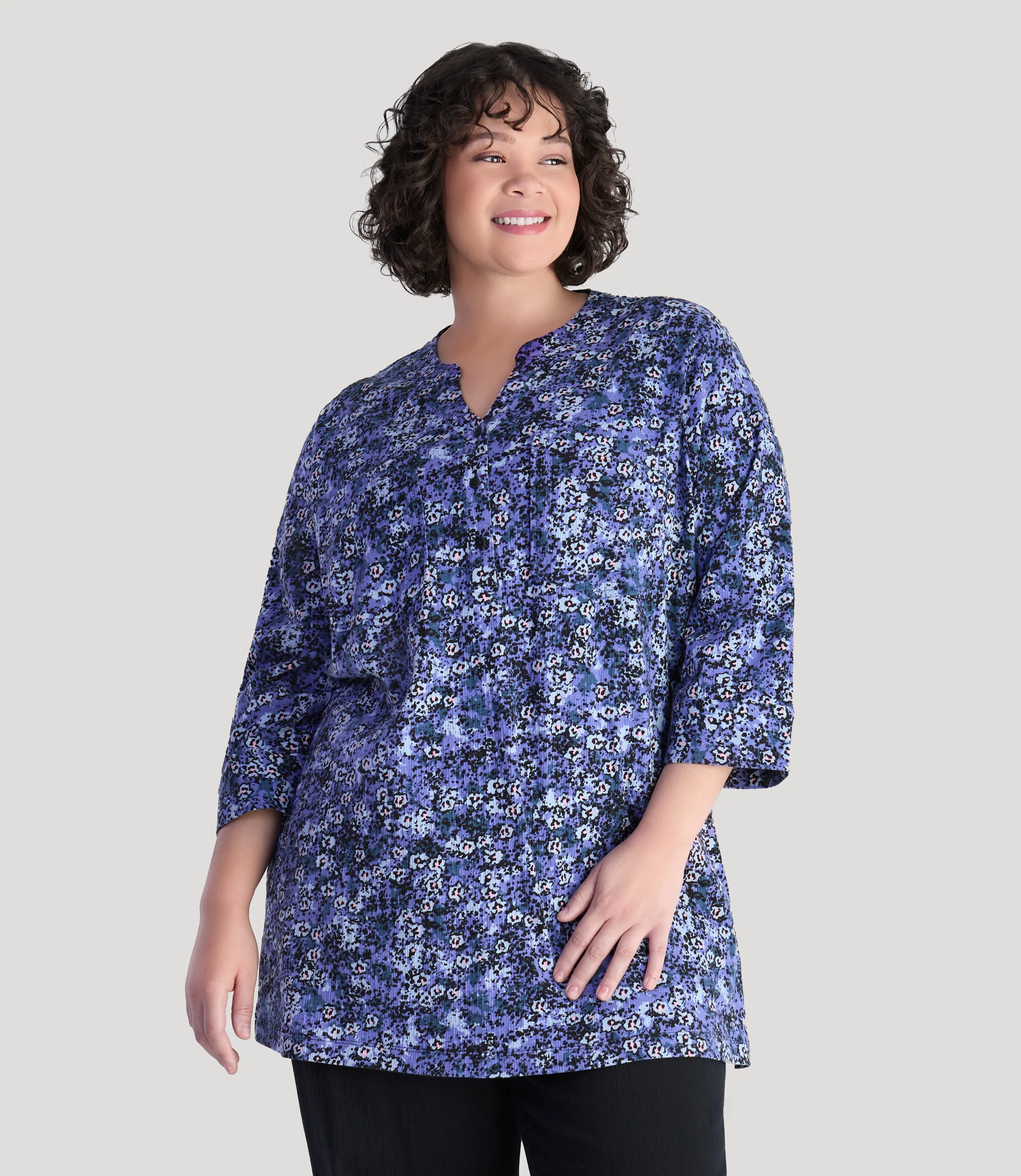 EZ Style Cottons 3/4 Sleeve Split Neck Tunic with Pockets Blue Meadow Print