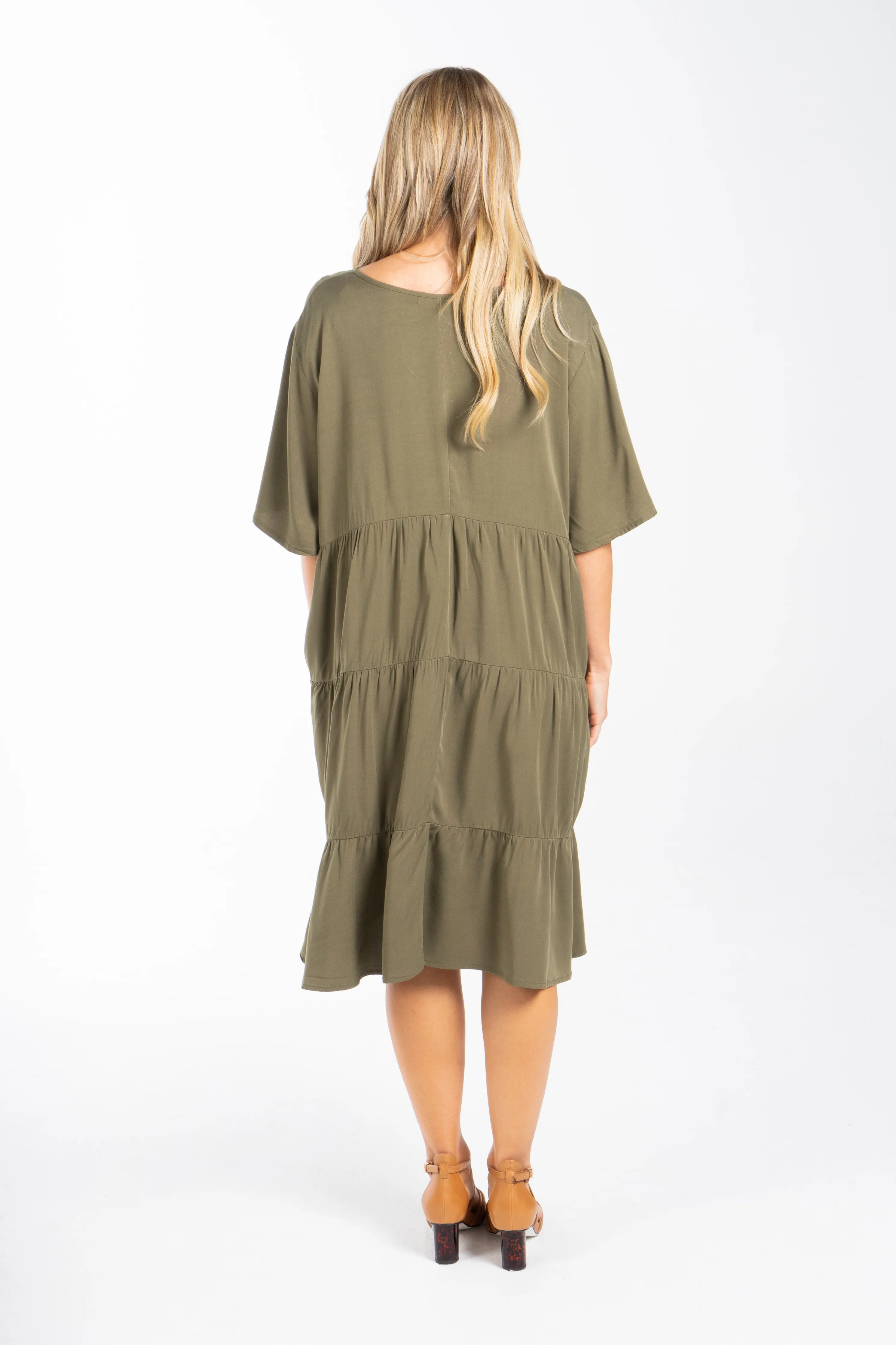 FINAL SALE Chic Dress in Khaki