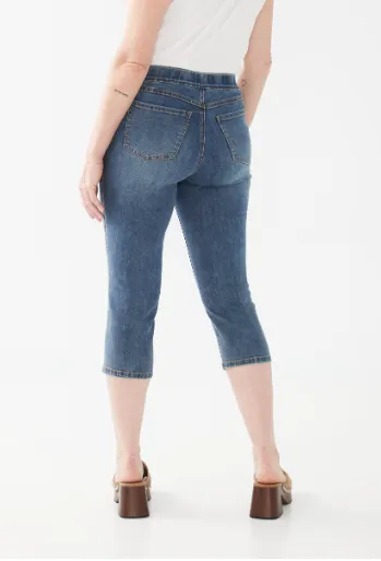 French Dressing Pull-On Embroidered Denim Capri | Med Wash