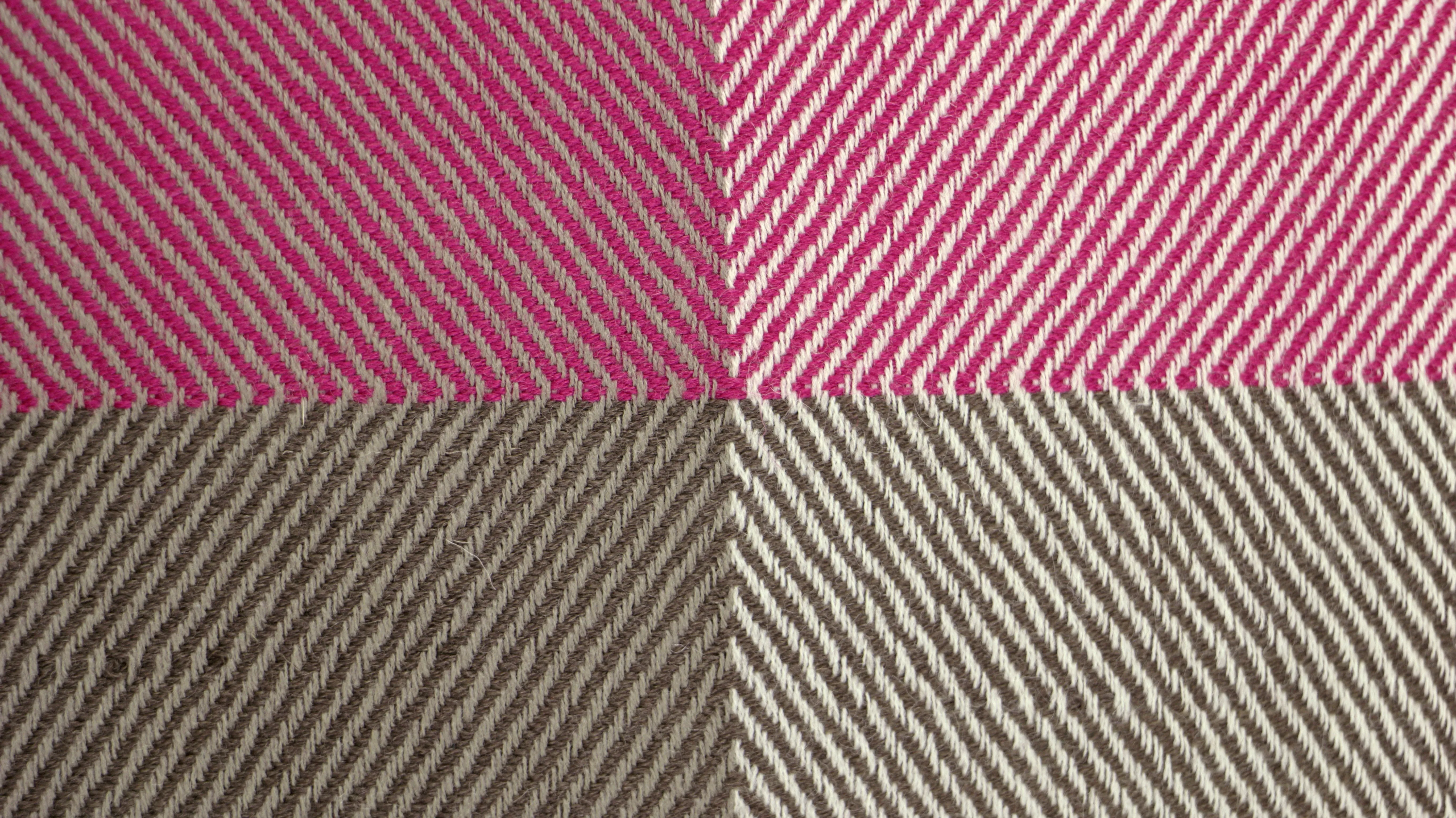 Handwoven cushion cover - Himalayan Merino Wool - Jewel Pink