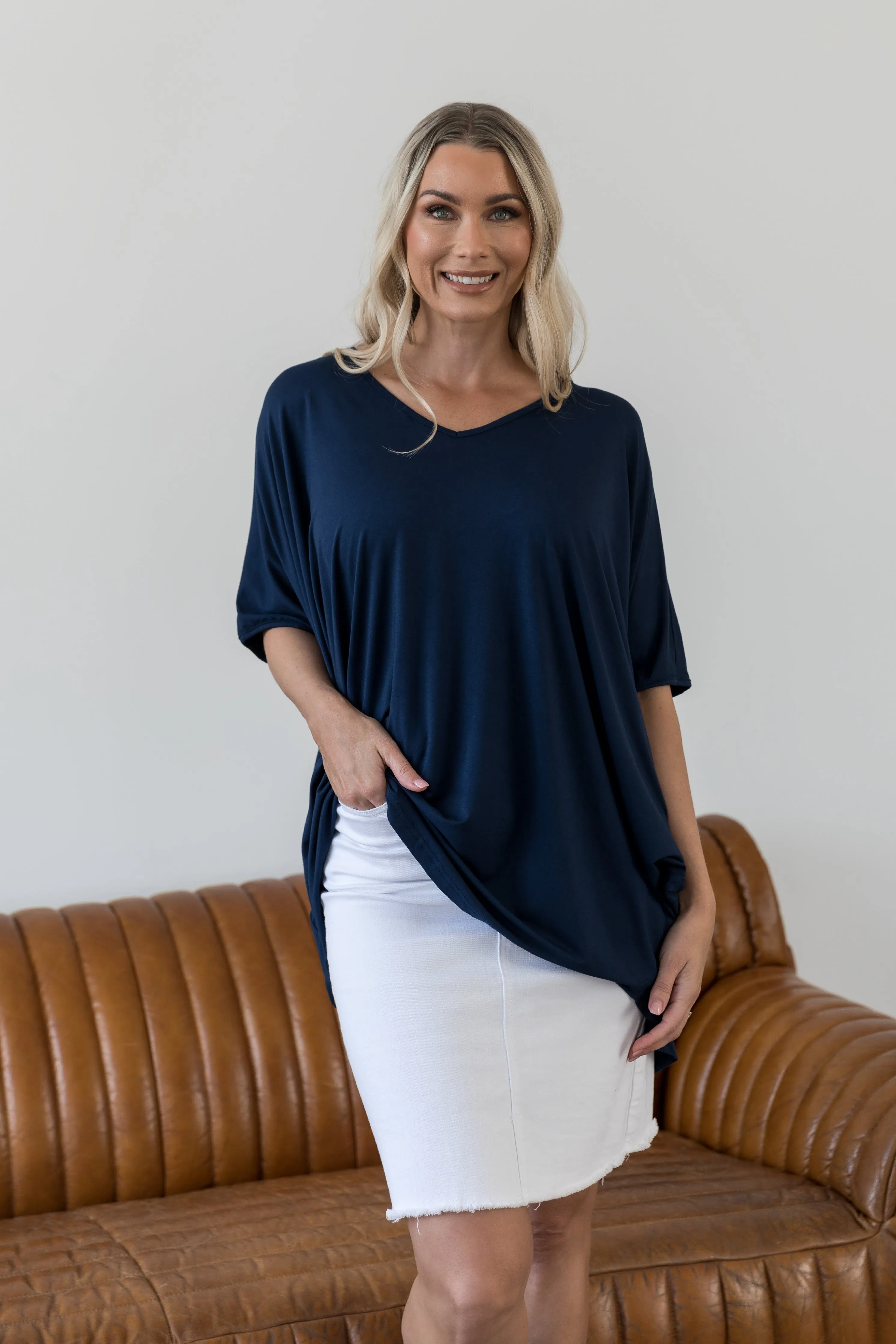 Hi Low Miracle Top in Navy