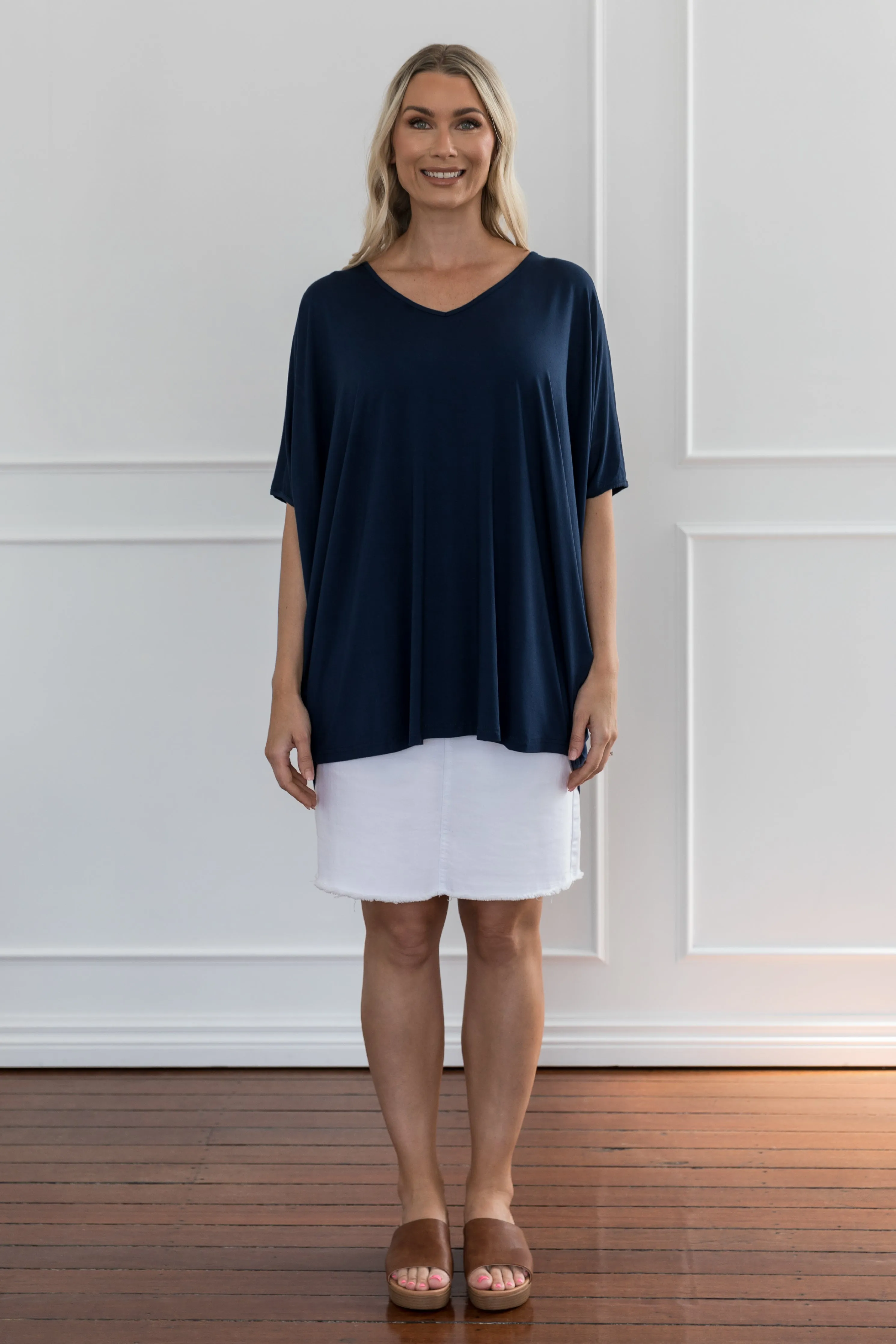 Hi Low Miracle Top in Navy