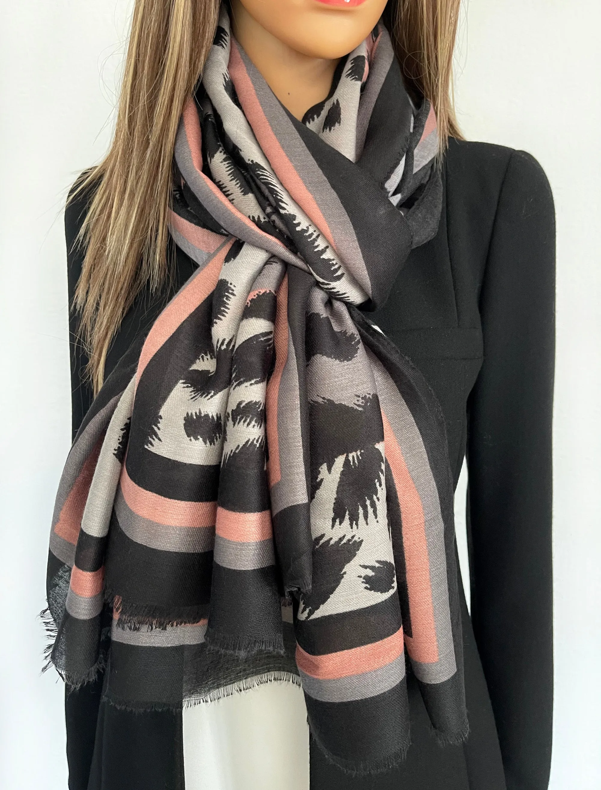 LARGE GREY STRIPE LEOPARD PRINT SCARF