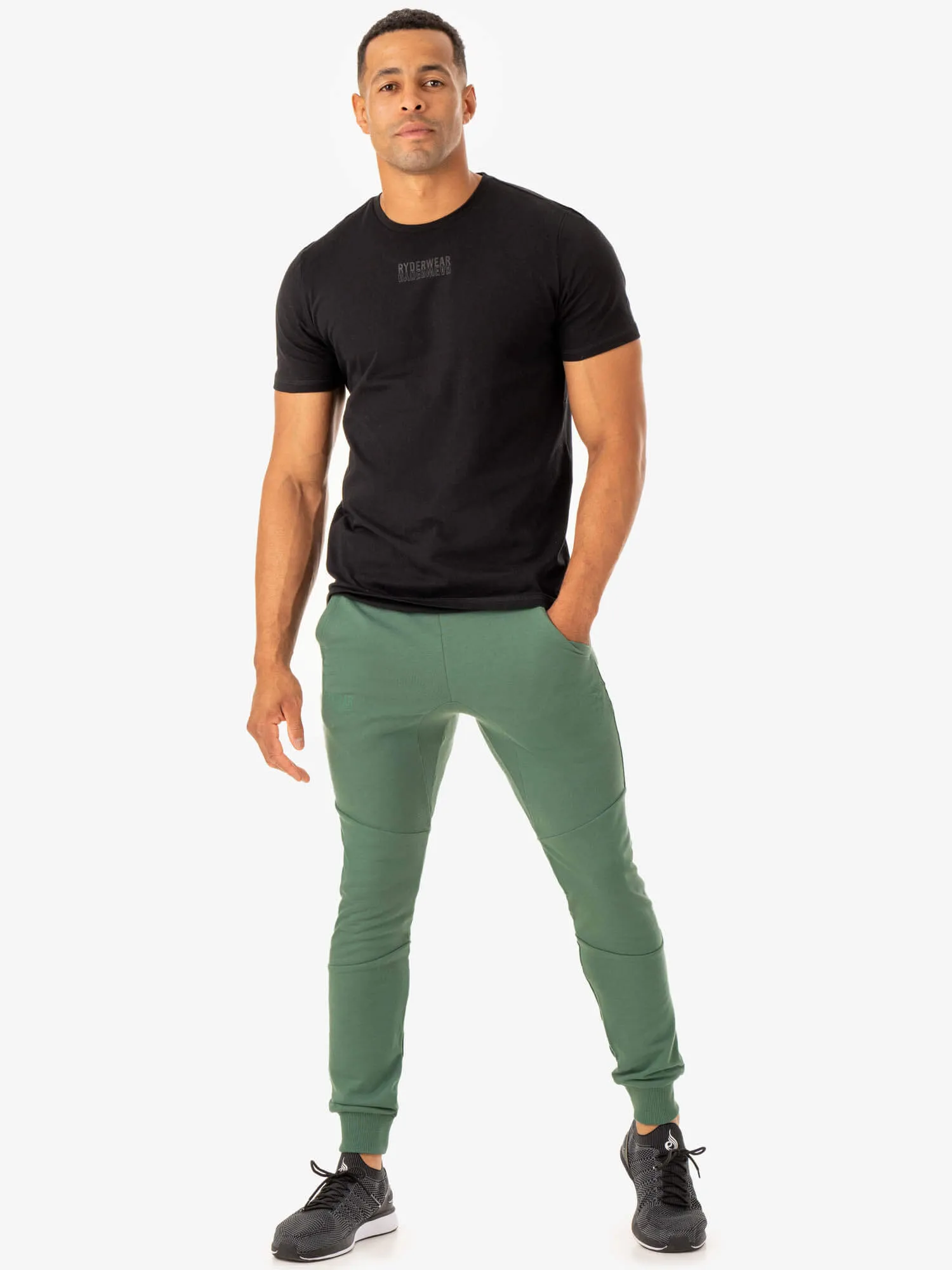 Limitless Track Pant - Forest Green