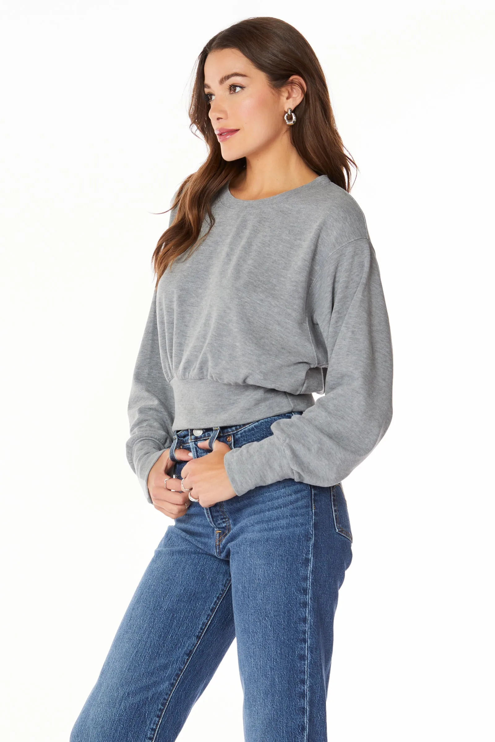 LONG SLEEVE CREWNECK SWEATSHIRT