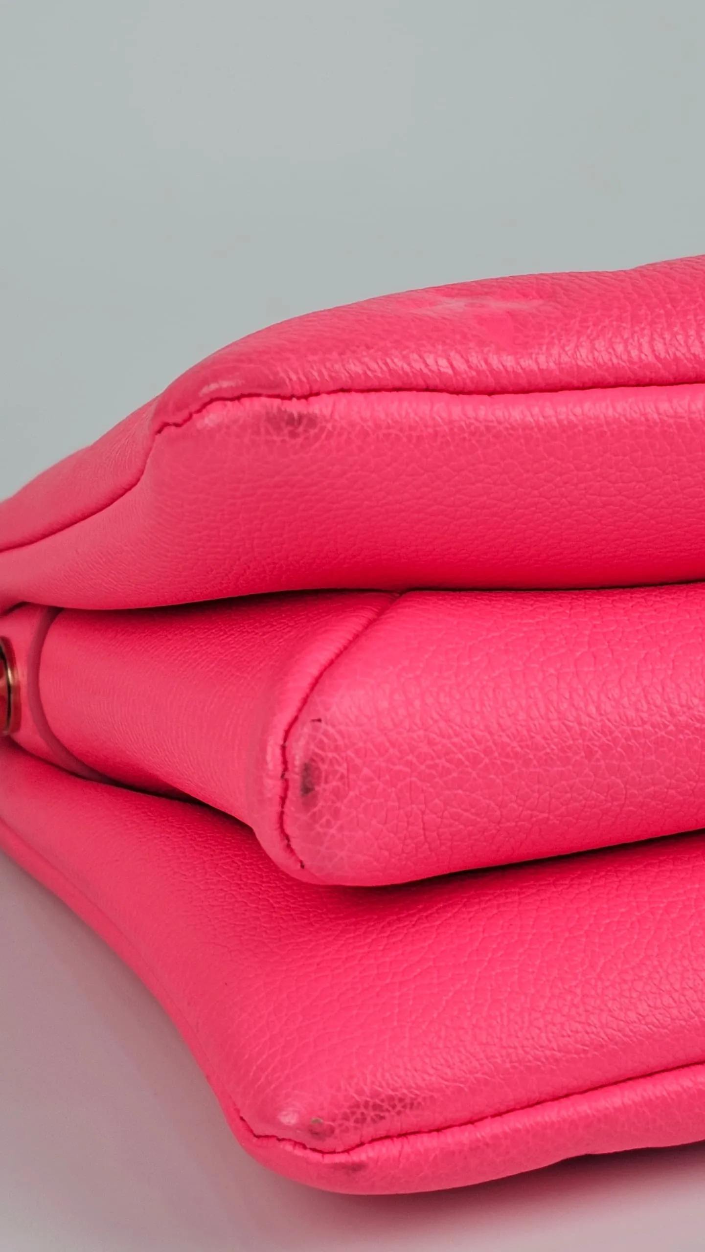 M20750 Coussin BB in Rose Fluo Pink RFID