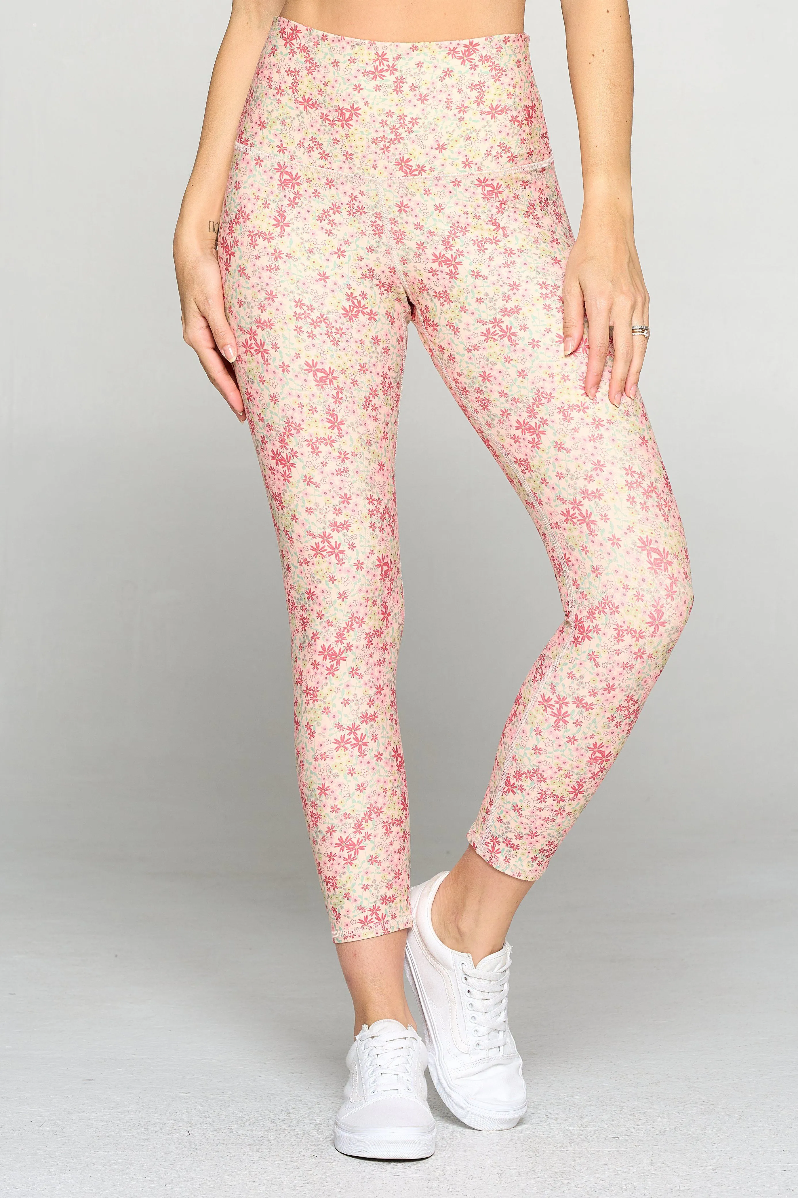 Mia -  Cherry Mix Garden 7/8 Legging (High-Waist)