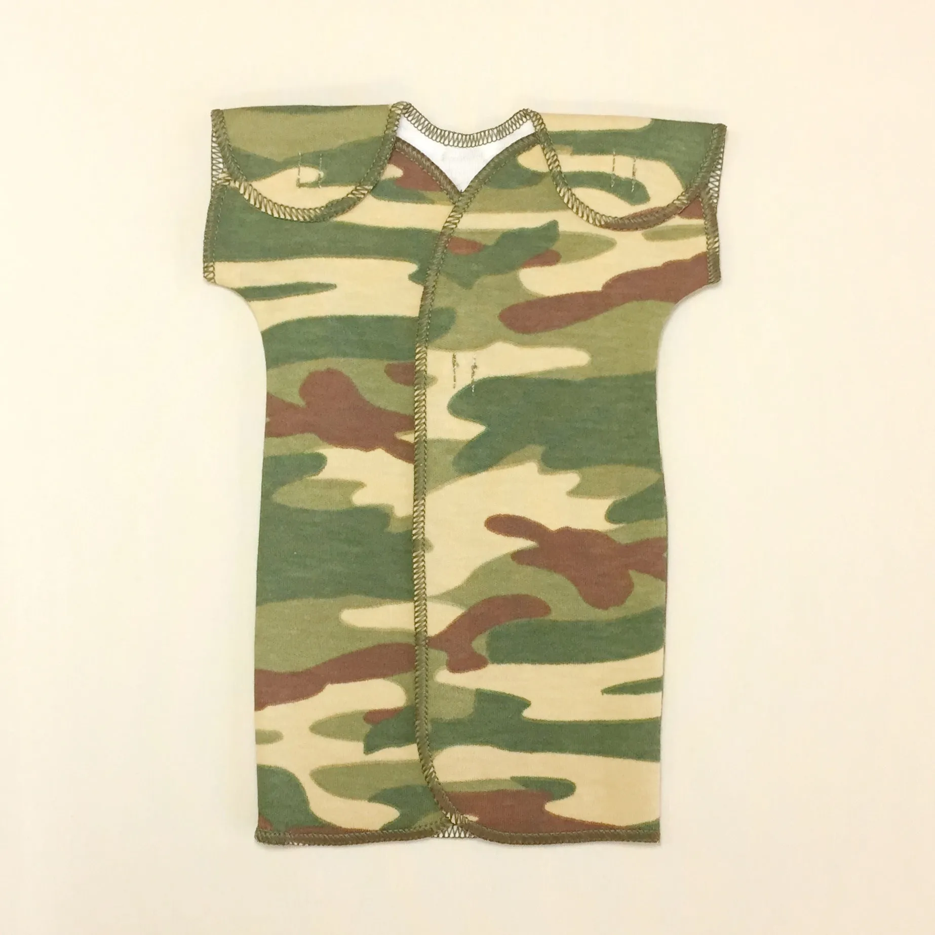 NICU Friendly Gown Camouflage