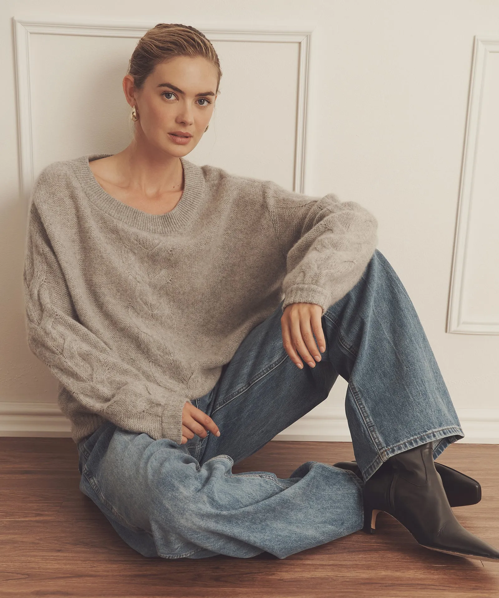 Novelty Cashmere Airy Cable Crew