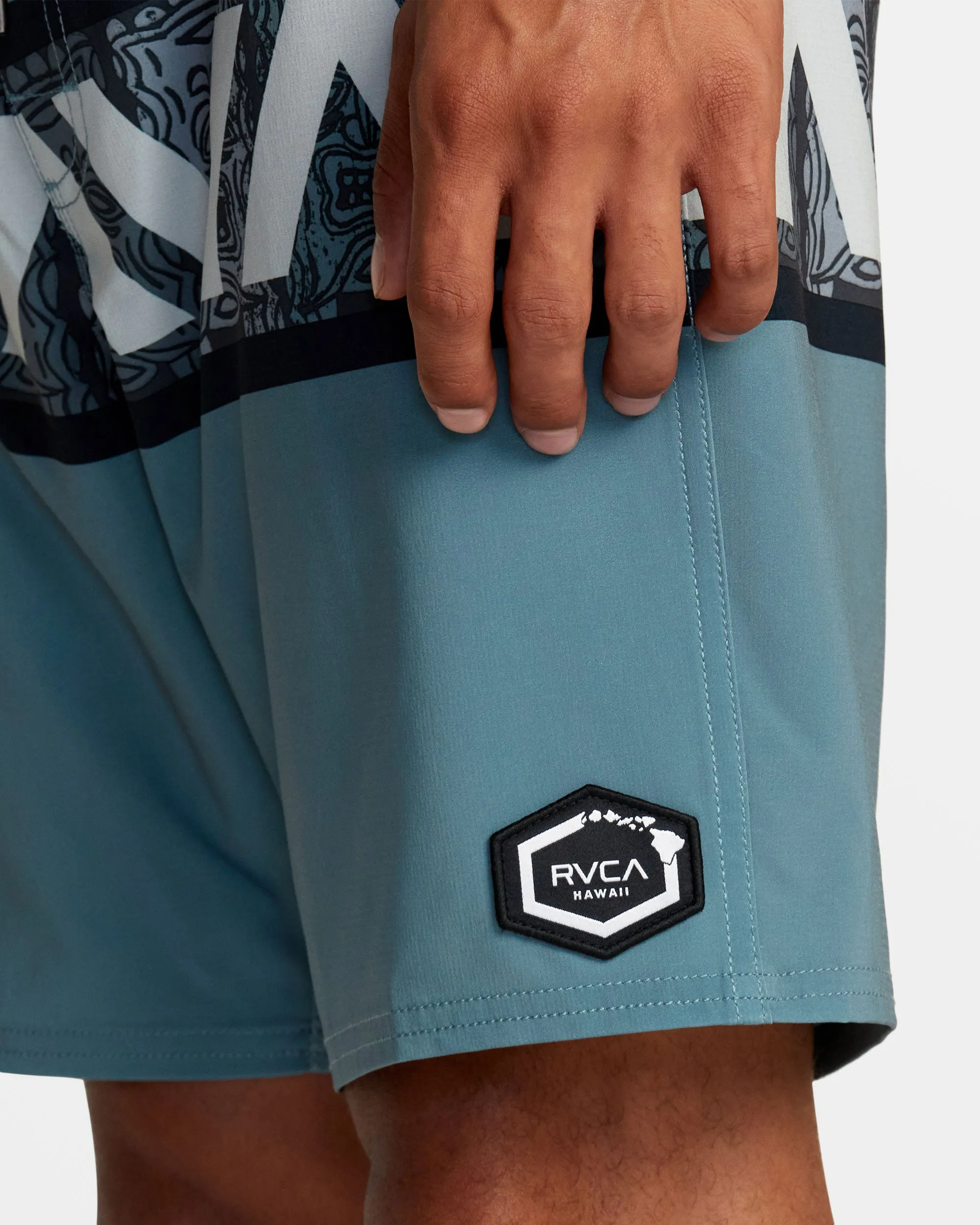 Oblow Tiki Banded 18 Boardshorts - Grey