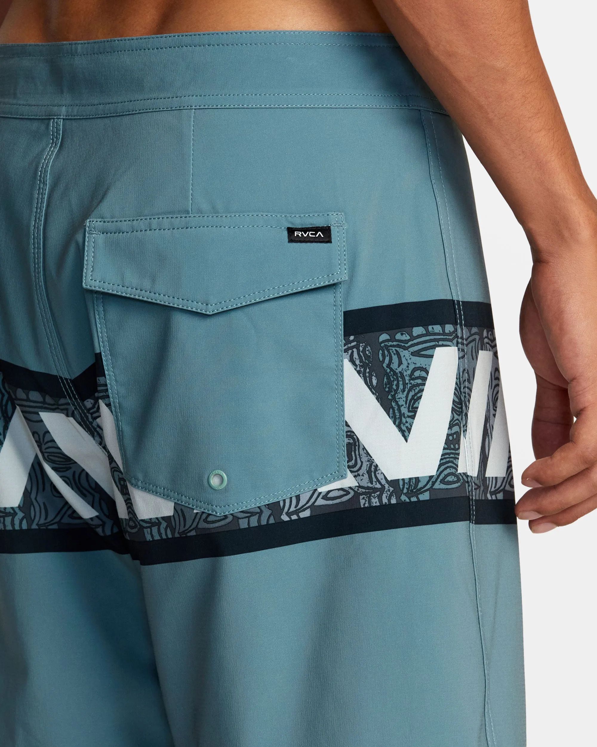 Oblow Tiki Banded 18 Boardshorts - Grey