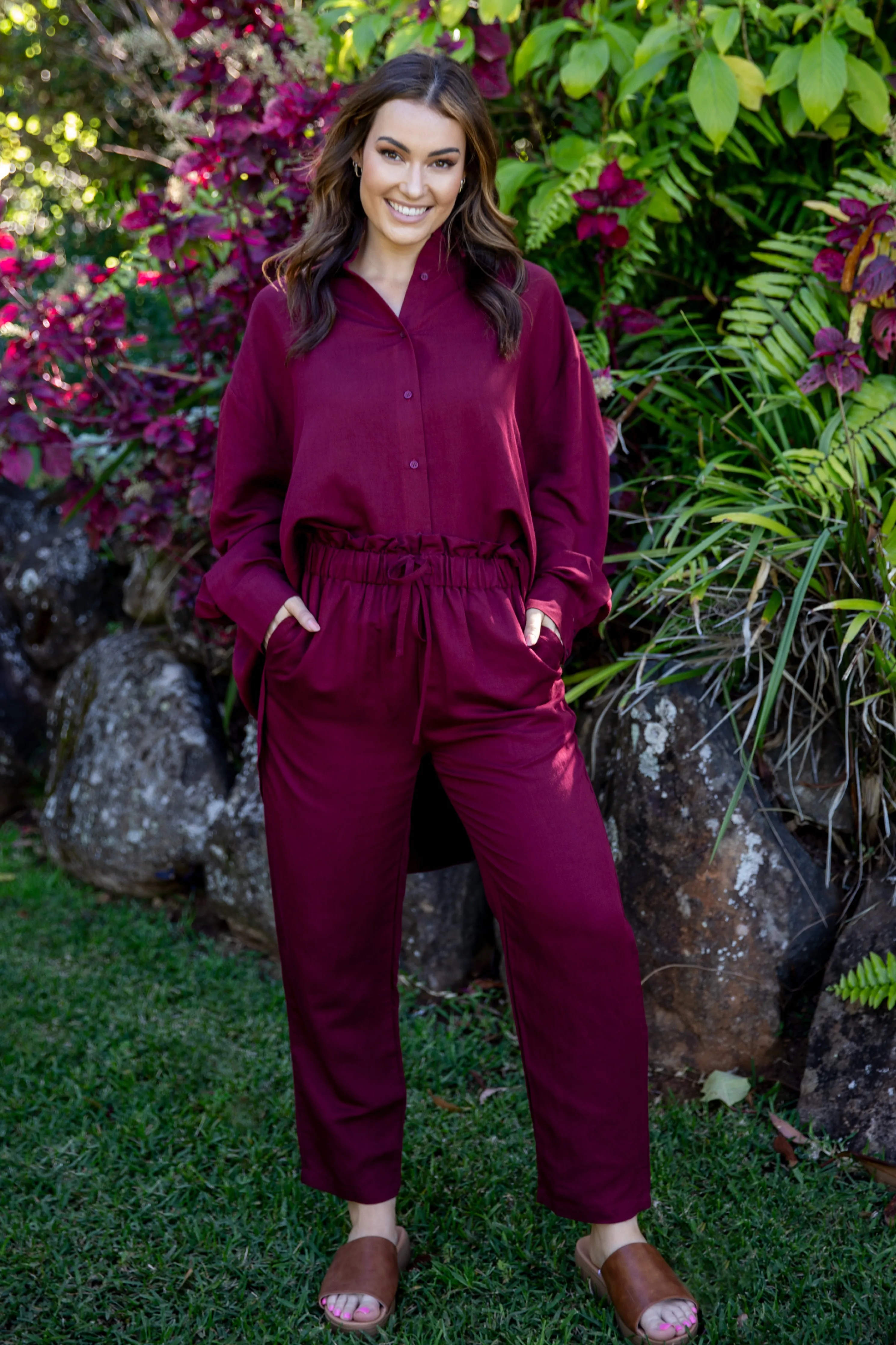 Olivia Pant in Mahogany