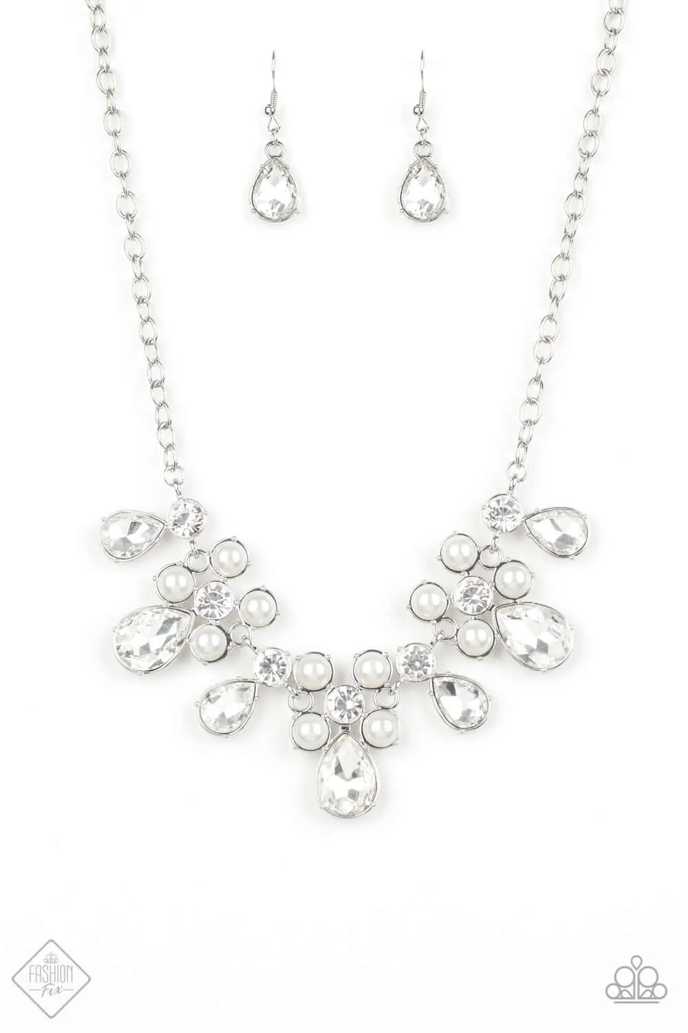 Paparazzi Accessories  - Demurely Debutante Fashion Fix White Necklace