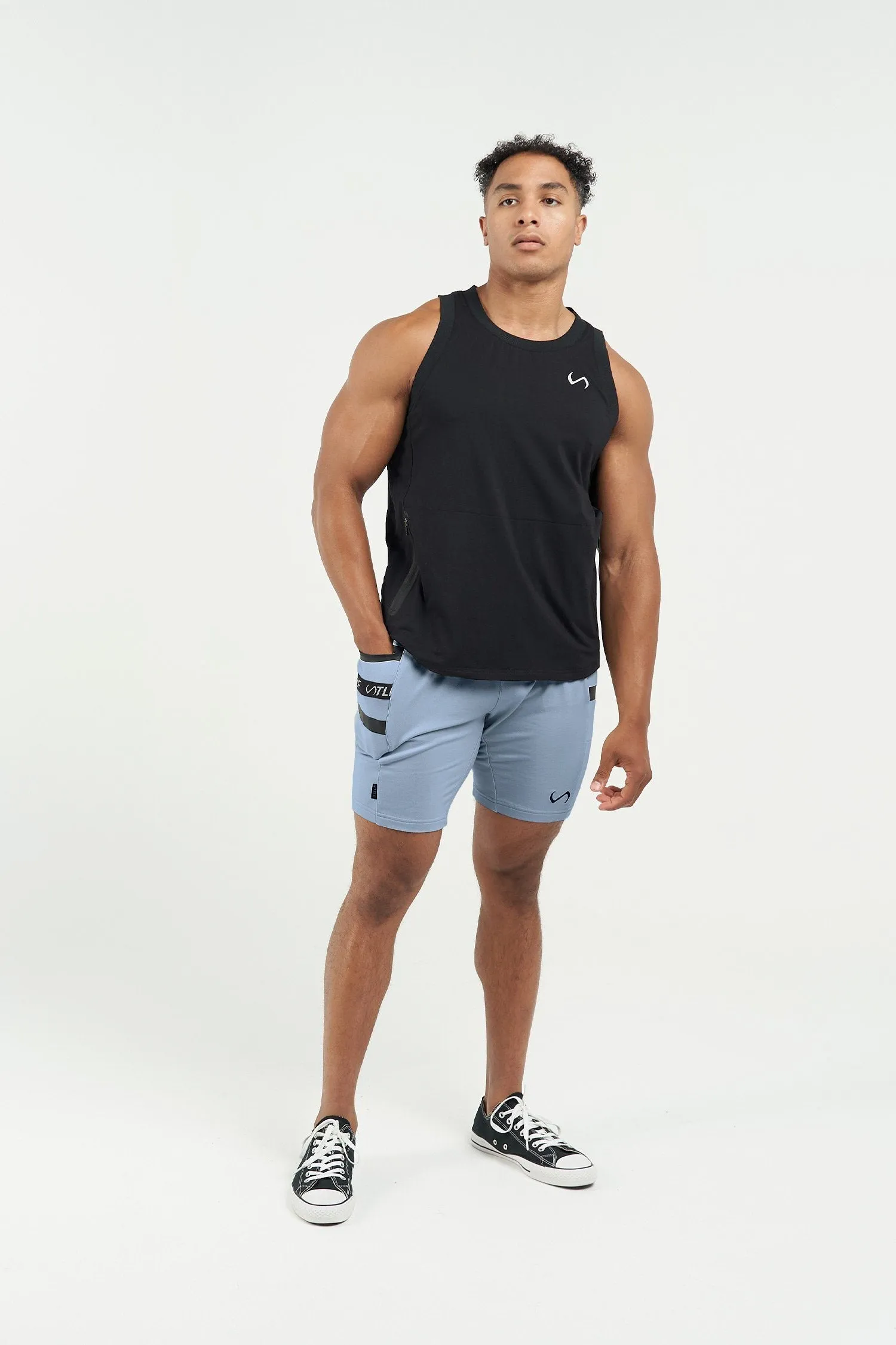 Resolute Shorts