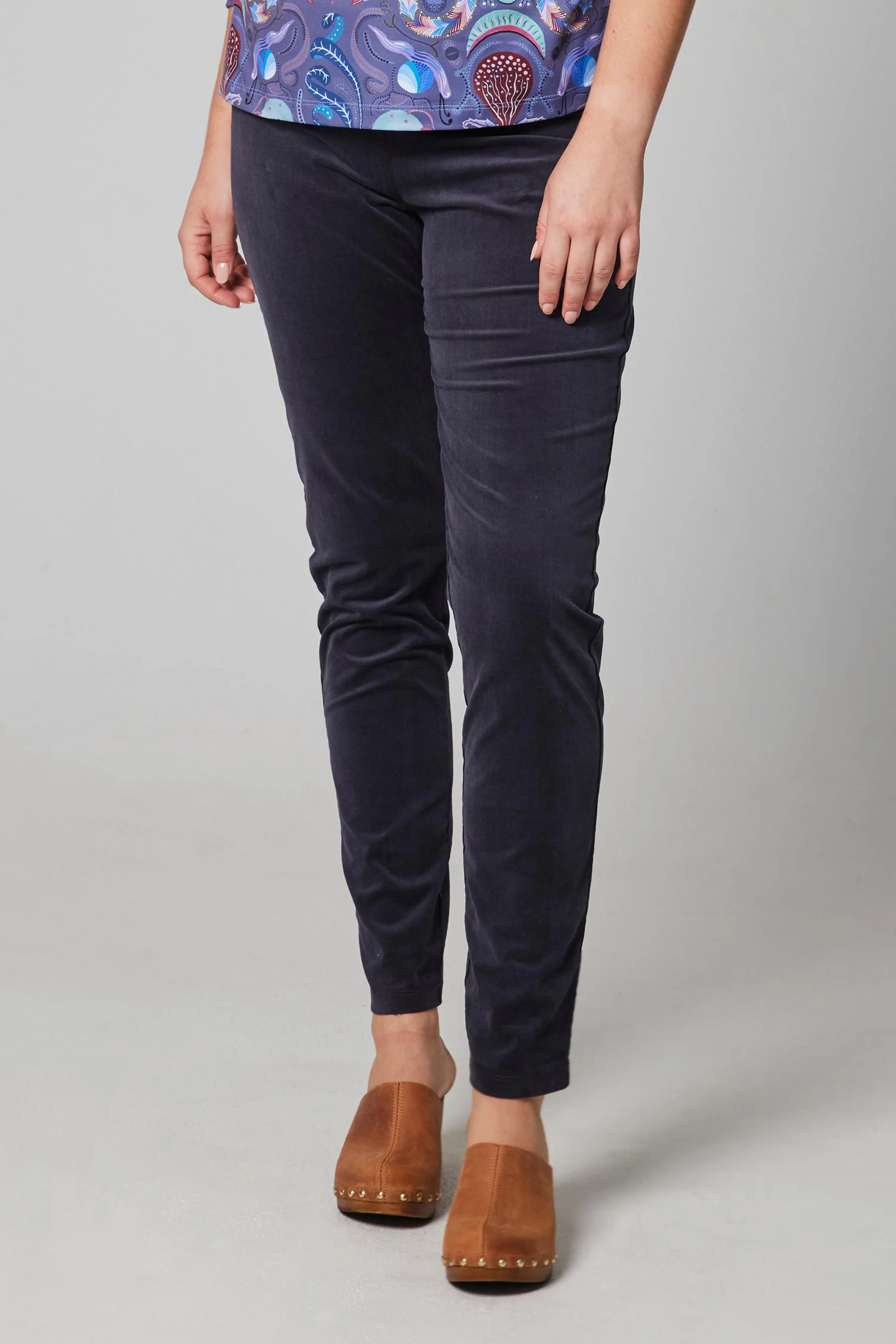 Slim-fit Velvet Corduroy Pant - Anthracite