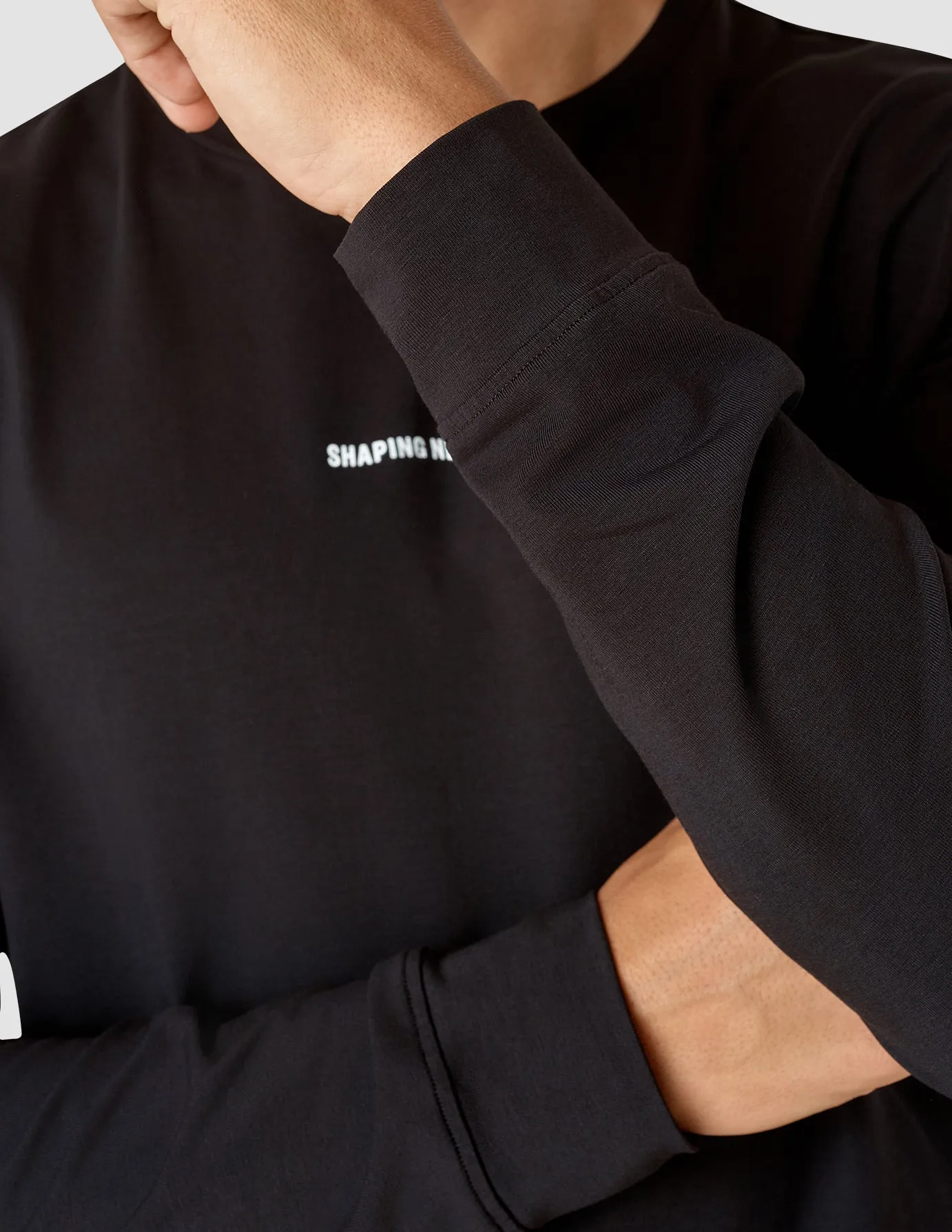 Supima Autograph Long-Sleeved T-Shirt Black