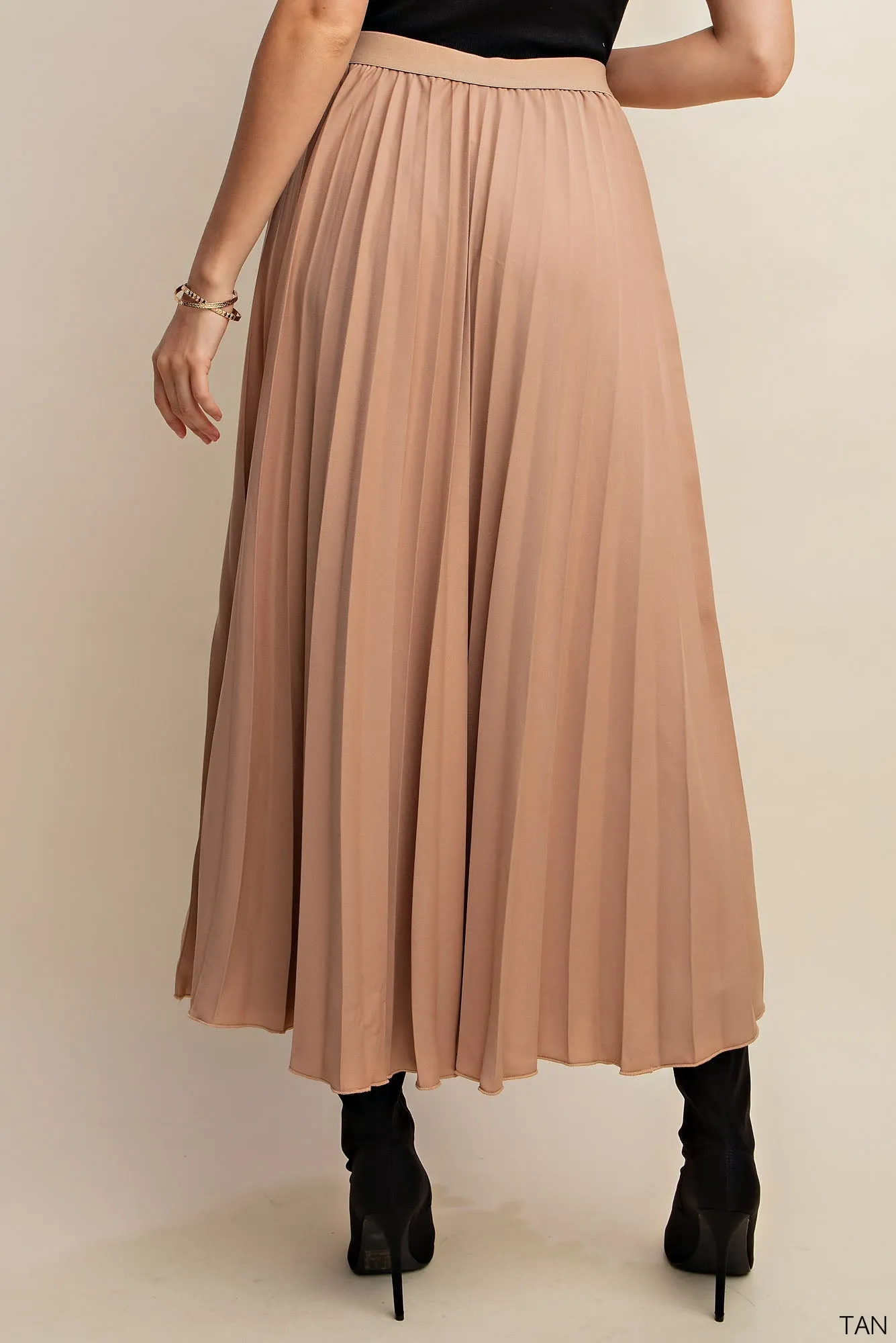 Tranquil Pleated Tan Skirt