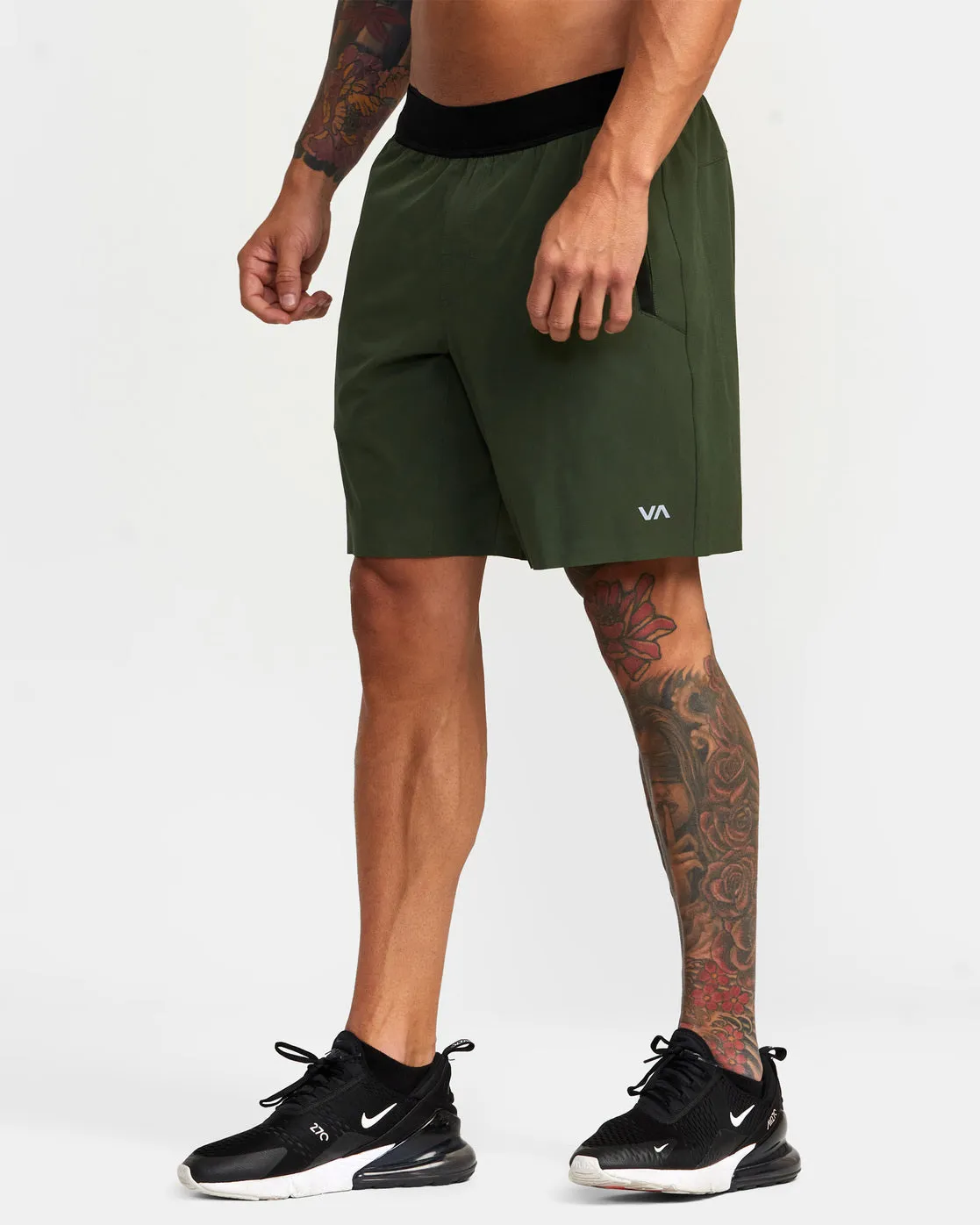 Yogger Plus 18 Training Shorts - Dark Olive