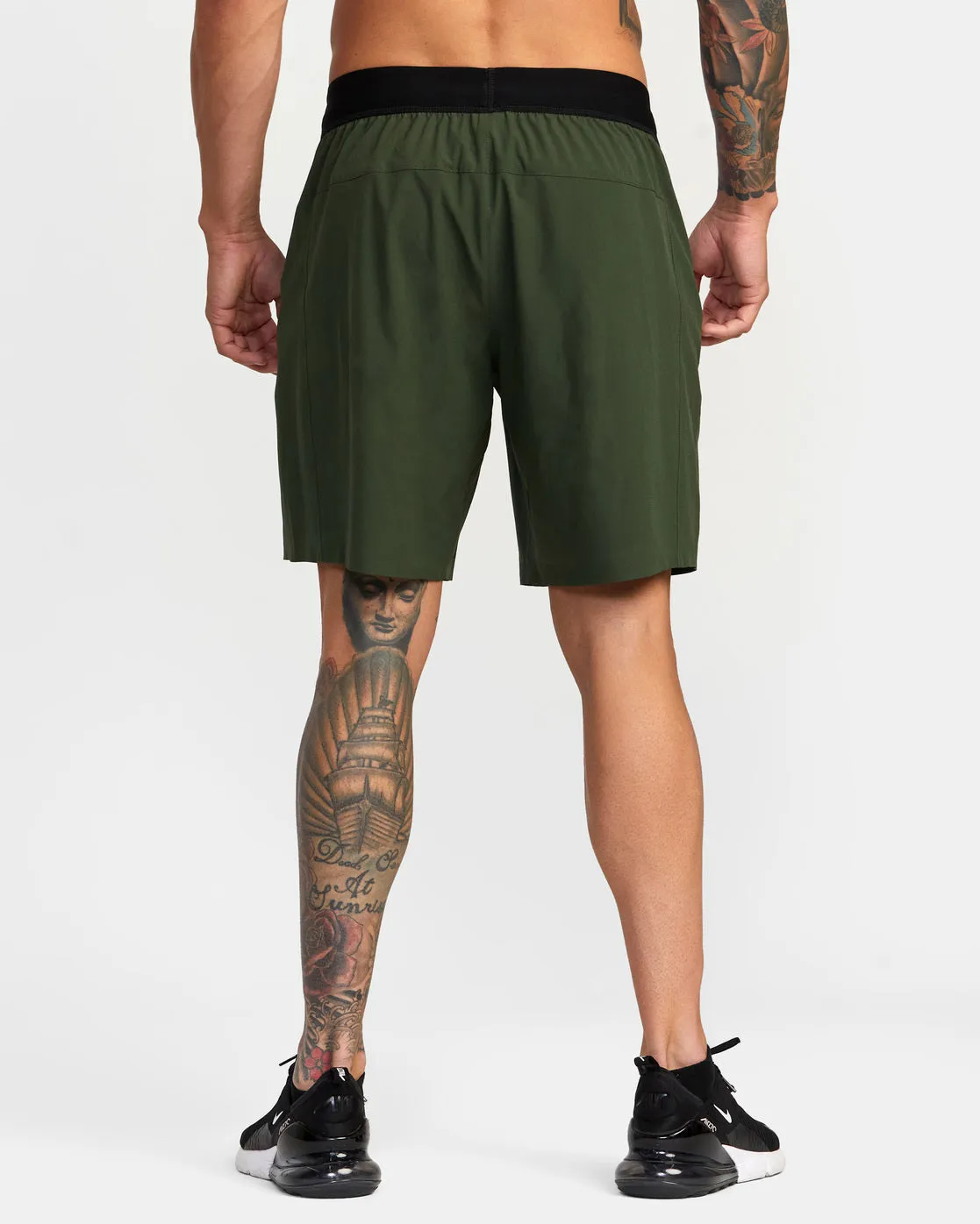 Yogger Plus 18 Training Shorts - Dark Olive