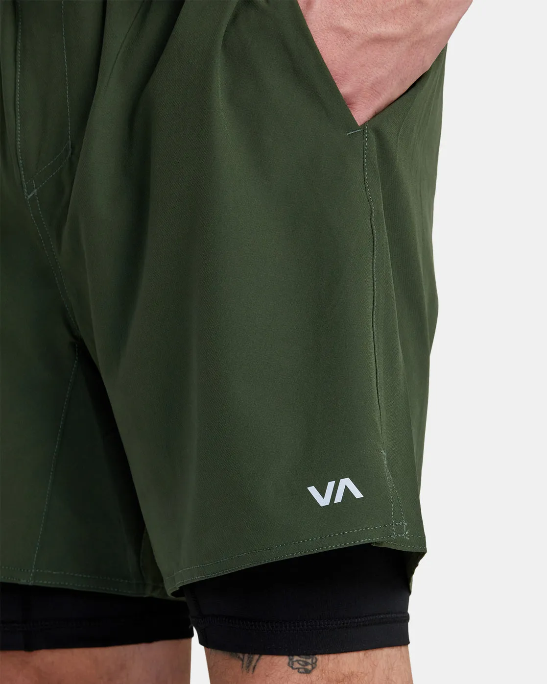 Yogger Train 2-In-1 17 Workout Shorts - Dark Olive